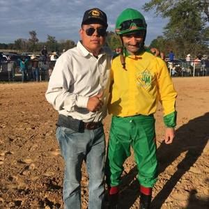 Meet your Posher, Luis